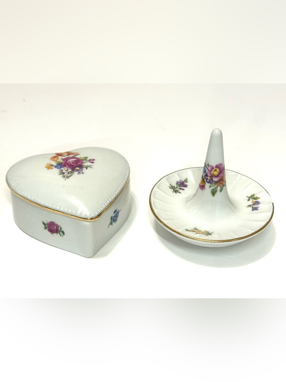 Vintage Wagner & Apel Lippelsdorf GDR Porcelain Heart Box & Ring Holder